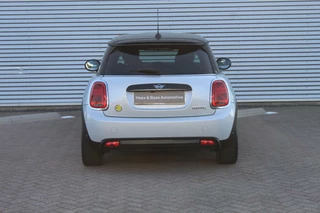 MINI Electric Mini Mini Electric MINI Electric 33 kWh SE/Camera/Navi/stoelverw - afbeelding nr 6