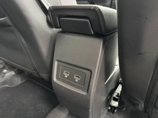 Dacia Duster Dacia DUSTER 1.3 TCe Extreme Automaat Camera Navigatie Carplay Clima Cruise Leder - afbeelding nr 40
