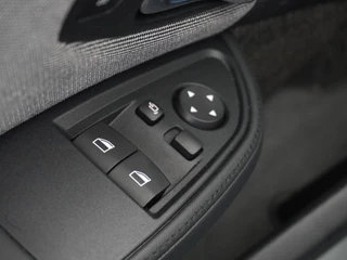BMW i3 BMW i3 Executive Edition 120Ah 42 kWh UNIEKE KM STAND |  NAVI | RIJKLAARPRIJS INCL. 12 MND. BOVAGGARANTIE - afbeelding nr 25
