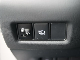 Toyota C-HR Toyota C-HR 1.8 Hybrid Bi-Tone - afbeelding nr 33