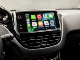 Peugeot 208 Peugeot 208 1.2 PureTech Sport (APPLE CARPLAY, NAVIGATIE, CLIMATE, GETINT GLAS, SPORTSTOELEN, CRUISE, PARKEERSENSOREN, NIEUWE APK, NIEUWSTAAT) - afbeelding nr 8