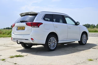 Mitsubishi Outlander Mitsubishi Outlander 2.4 PHEV Intense - afbeelding nr 13