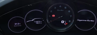 Porsche Cayenne Porsche Cayenne 4.0 V8 551PK TURBO,Pano,360,Nightvision,Trhaak - afbeelding nr 25