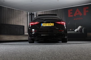 Mercedes-Benz C-Klasse Mercedes-Benz C-klasse 300 e 4MATIC AMG 63 Look / Acc / Memory / Burmester / Head Up / 360 Camera / Leder / Navi / Led / 20 Inch - afbeelding nr 38