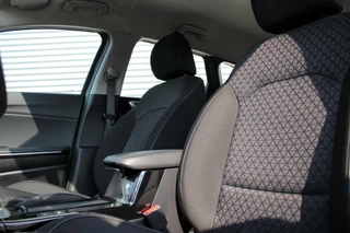 Kia Ceed Sportswagon Kia Ceed Sportswagon 1.6 GDI PHEV Vision // KIA Garantie 07-2028 - Perfect onderhouden - Schadevrij - Navigatie - CarPlay & Android Auto - Stoelverwarming - afbeelding nr 18