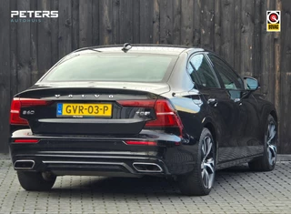Volvo S60 Volvo S60 2.0 T8 AWD Twin Engine R-Design| 1e eigenaar| - afbeelding nr 3