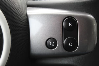 Renault Twingo Airco , Cruise control , LM velgen , LED dagrijverlichting Parkeersensoren achter - afbeelding nr 15