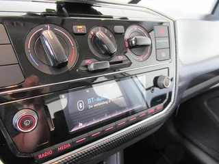 Volkswagen up! Volkswagen up! 1.0 BMT move up! NAP Airco 5-deurs DAB - afbeelding nr 6