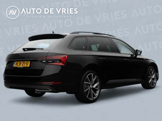 Škoda Superb Skoda Superb Combi 1.4 TSI iV 218pk Sportline | Panoramadak | Leder | Travel Assist | Sfeerverlichting - afbeelding nr 3