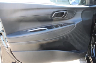 Hyundai i20 Hyundai i20 1.0 T-GDI Comf.Smart Navi/Led/Pdc/Cam/16