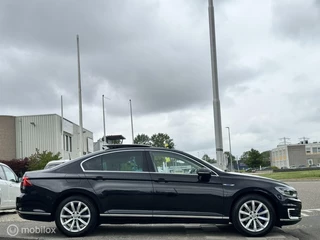 Volkswagen Passat Volkswagen Passat 1.4 TSI GTE Highline|Pano 360° Camera Dyna - afbeelding nr 6