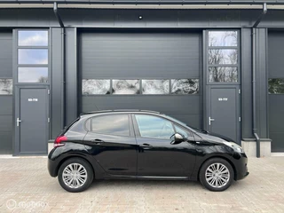 Peugeot 208 Peugeot 208 1.2 PureTech Blue Lease Executive - afbeelding nr 3