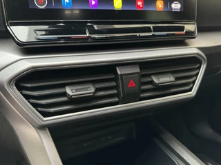 SEAT Leon Seat Leon 1.5 TSI FR Launch Edition | LED | Stoelverwarming | Navigatiesysteem | Adaptive cruise control | Apple CarPlay | 18 inch lichtmetalen velgen | Achteruitrijcamera | Trehaak uitklapbaar | Parkeersensoren voor en achter - afbeelding nr 31