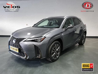 Lexus UX 250h F-Sport / PDC / Schuifdak / Trekhaak