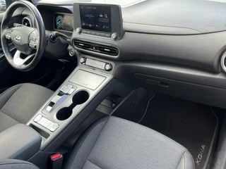 Hyundai Kona Hyundai Kona EV MY 2022 CARPLAY+WARMTEPOMP+STOEL/STUURVERW. - afbeelding nr 2