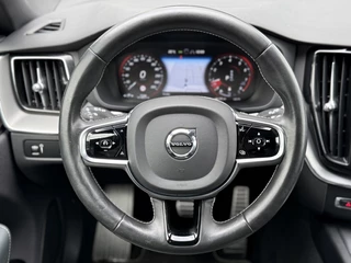 Volvo XC60 Volvo XC60 B4 197PK R-Design| Panodak| Adap.Cruise| Trekhaak| Camera - afbeelding nr 25
