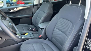 Ford Kuga Ford Kuga 2.5 PHEV Titanium | Panoramadak | Adaptive cruise control | Winter Pack | Dodehoeksensoren | Camera | Navigatie - afbeelding nr 31