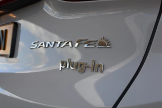 Hyundai Santa Fe Hyundai Santa Fe 1.6 T-GDI PHEV Premium Sky | Open Dak | 7 Persoons - afbeelding nr 11