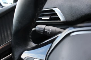 Peugeot 3008 Peugeot 3008 1.2 PureTech Blue Lease Executive | Distributieriem Vervangen! | Navigatie | Climate Control | Cruise Control | Parkeersensoren | Lichtmetalen Velgen | - afbeelding nr 22