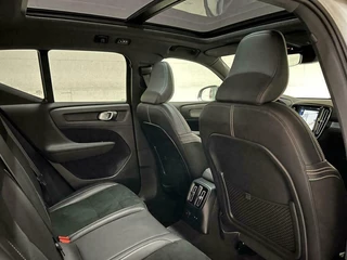 Volvo XC40 Volvo XC40 1.5 T5 Recharge R-Design Pano Cruise Camera - afbeelding nr 25