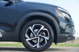 Citroën C5 Aircross Citroen C5 Aircross 1.2 PureTech 130 Business - Perla Nera Black - Nav/Cruise/360/Carplay - afbeelding nr 12
