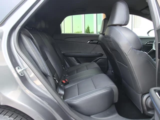 MG MG4 MG 4 Luxury 64 kWh Long Range  | Vehicle to load | Apple Carplay - afbeelding nr 28