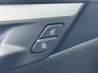 BMW X1 BMW X1 xDrive25e 222PK Automaat Trekhaak Leder Carplay Led Elek.Klep Plug-in! - afbeelding nr 17