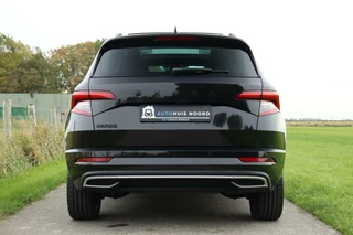 Škoda Karoq Skoda Karoq 1.5 TSI / 150 PK / DSG / Sportline / Black Edition / Panorama / Virtual Cockpit / Camera / Cruise Control / Trekhaak / 18
