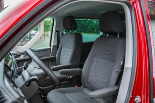 Volkswagen Transporter Volkswagen Transporter 2.0 TDI 150 pk Dubbel Cabine Fontana Red Navi, Camera, 20