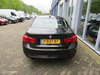 BMW 3 Serie BMW 3-serie 318i Lu.L Exec - afbeelding nr 9