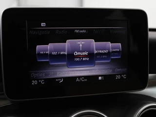Mercedes-Benz C-Klasse Mercedes-Benz C-klasse 180 AMG | Panoramadak | Leder | Camera |  Navigatie | Climate control | Full LED | Cruise control | Park Assist | Bluetooth - afbeelding nr 21