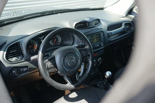 Jeep Renegade Jeep Renegade 110PK E-Torq Night EAGLE 2 NAVI | AIRCO | CRUISE | PARK.SENS! - afbeelding nr 8