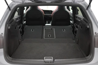 Volkswagen Golf Volkswagen Golf 2.0 TSI GTI Clubsport*PANO*LEER*NURNBURG*ACC*DCC* - afbeelding nr 27