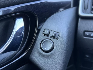 Nissan QASHQAI Nissan Qashqai 1.2 Business Edition Panodak,Trekhaak,Navi,360 Camera,Stoelverwarming,Leder,116pk,Pdc V+A,Nieuwe Apk bij Aflevering - afbeelding nr 24
