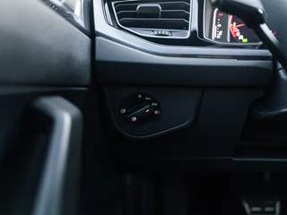 Volkswagen Polo Volkswagen Polo 2.0 TSI GTI Pano Beats Navi Cruise Camera VOL! - afbeelding nr 26