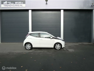 Toyota Aygo Toyota Aygo 1.0 VVT-i x-play - afbeelding nr 5