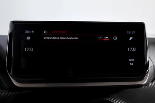 Peugeot 2008 Peugeot 2008 1.2 PureTech Allure Pack 130 PK - Automaat | Dig. Cockpit | PDC | Camera | NAV + App, Connect | ECC | DAB | LM 17