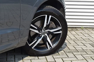 Volvo XC60 Volvo XC60 2.0 B4 AWD INSCRIPTION / ADAP. CRUISE / P.DAK / 360 CAM./ H&K AUDIO - afbeelding nr 4