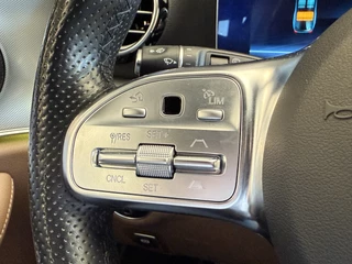Mercedes-Benz E-Klasse Mercedes-Benz E-Klasse Estate 200 AMG Business Solution Sport Automaat | Lederen sportstoelen | Elektr. trekhaak | Sfeerverlichting | Adaptive | Camera - afbeelding nr 16