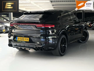 Porsche Cayenne Porsche Cayenne Coupé 4.0 Turbo S E-Hybrid | Techart | Sport Chrono | Carbon afwerking - afbeelding nr 12