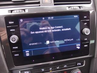 Volkswagen Golf AUTOMAAT / NAVI / CLIMA / PDC / CARPLAY / BLUETOOTH / ACC - afbeelding nr 9