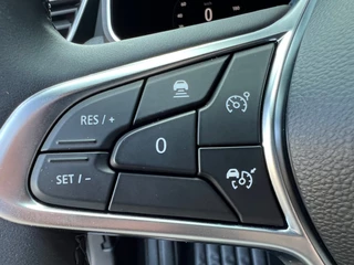 Renault Clio Renault Clio 1.0 TCe 90 Techno Camera 360 Adaptive Cruise Groot Scherm - afbeelding nr 16