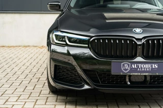 BMW 5 Serie BMW 5-serie 545e xDrive M Sport Pro B&W Pano 360c 20'' Nappa - afbeelding nr 62