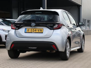 Toyota Yaris Toyota Yaris 1.5 Hybrid Active I Navi I Climate Control I Cruise Control - afbeelding nr 2