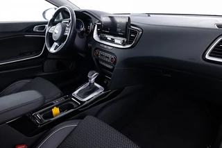 Kia XCeed Kia XCeed 1.6 GDi PHEV DynamicLine | Half LEDER | ECC | NAVI - afbeelding nr 4
