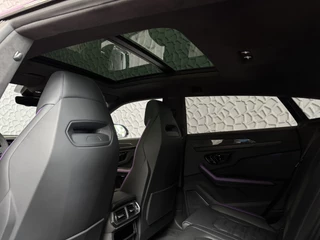 Lamborghini Urus Lamborghini Urus 4.0 V8 HYBRID SE 800 PK B&O CARBON PACK /AD PERSONAM/VIOLA MITHRAS/ PANO / MASSAGE - afbeelding nr 86