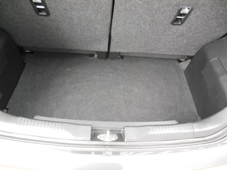 Suzuki Ignis Suzuki Ignis 1.2 Smart Hybrid Select Volwaardige automaat Staat in Hoogeveen - afbeelding nr 9