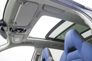Lynk & Co 01 Lynk & Co 01 1.5 PHEV 261 PK | Panoramadak | 360 graden camera | Cruise contr - afbeelding nr 5