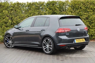 Volkswagen Golf Volkswagen Golf 1.4 TSI GTE Leder|Panoramadak|18inch|Stoelverwarming - afbeelding nr 2