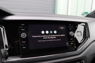 Volkswagen Polo Volkswagen Polo 1.0 TSI / 2x R-Line / Carplay / Virtual - afbeelding nr 23